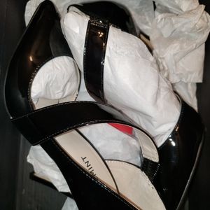 Wendy's  Ladies Dress Shoe